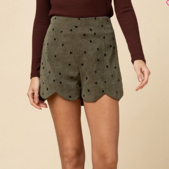 NWT Entro Brand Olive Green and Black Polka Dot Corduroy Shorts with Scallop hem - Picture 2 of 5